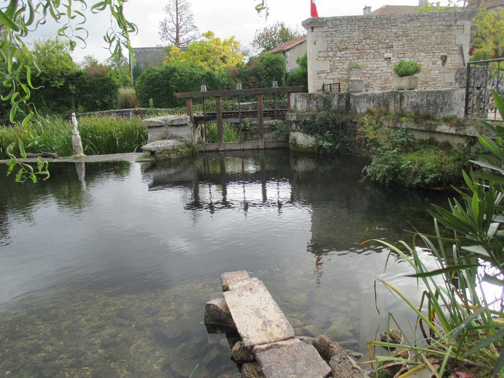 Rue Des Douves Villa Verteuil-sur-Charente Dış mekan fotoğraf